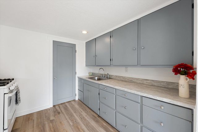 1107 E Columbia Ave, Spokane, WA 99208