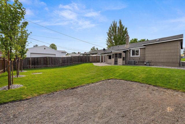 1107 E Columbia Ave, Spokane, WA 99208