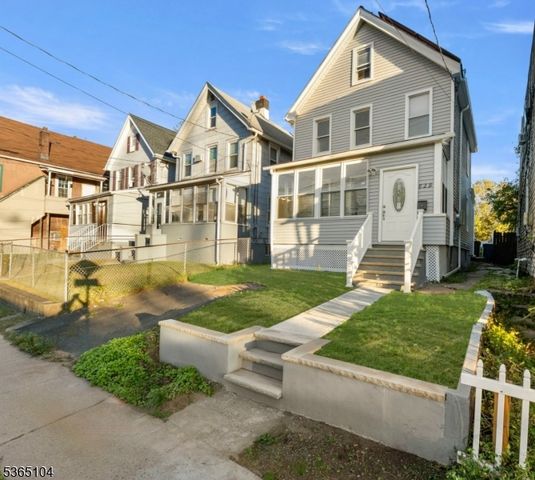 829 S 2nd St, Plainfield City, NJ 07063