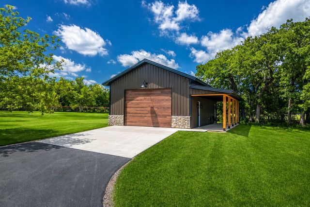 7117 County Road 406, Grandview, TX 76050