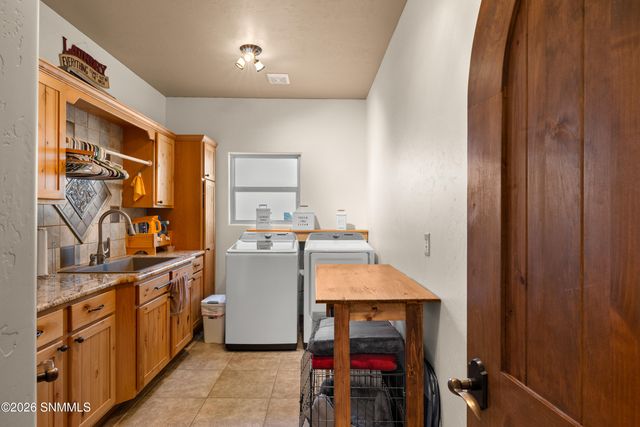 1337 Stone Crop Court, Las Cruces, NM 88007