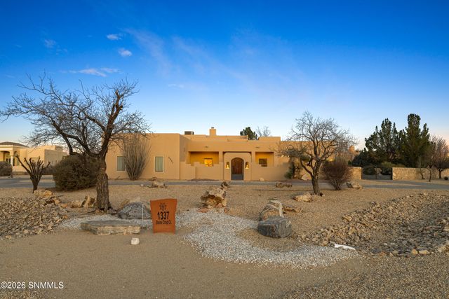 1337 Stone Crop Court, Las Cruces, NM 88007