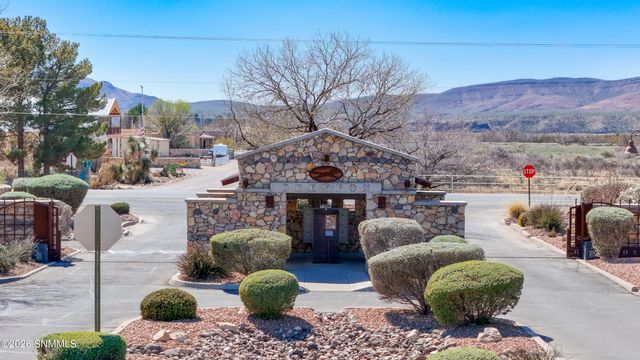 1337 Stone Crop Court, Las Cruces, NM 88007