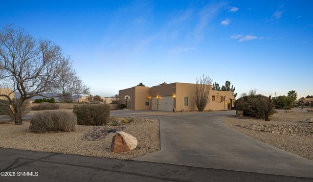 1337 Stone Crop Court, Las Cruces, NM 88007