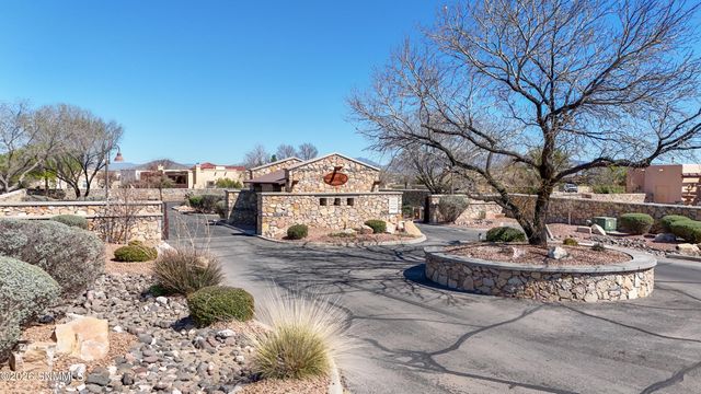 1337 Stone Crop Court, Las Cruces, NM 88007