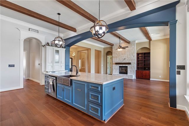 2833 Persimmon Ridge Court, Bryan, TX 77807