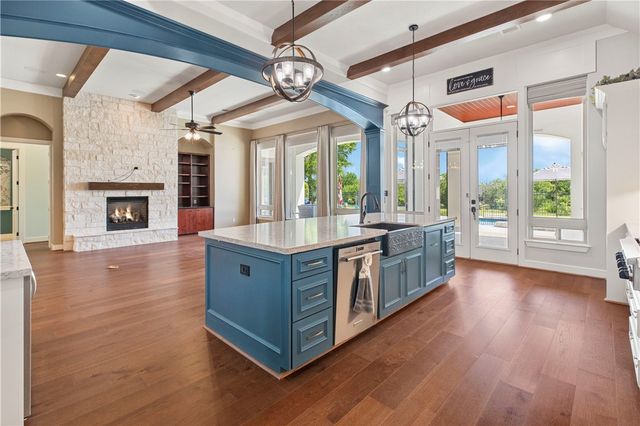 2833 Persimmon Ridge Court, Bryan, TX 77807