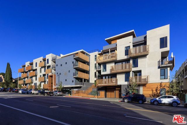 1250 N Fairfax Avenue 508, West Hollywood, CA 90046