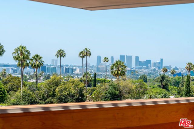 1250 N Fairfax Avenue 508, West Hollywood, CA 90046