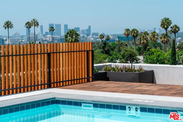 1250 N Fairfax Avenue 508, West Hollywood, CA 90046