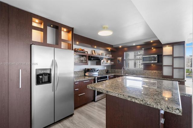 2780 NE 183rd Street 1216, Aventura, FL 33160
