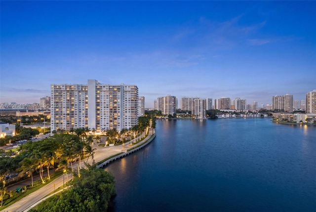 2780 NE 183rd Street 1216, Aventura, FL 33160