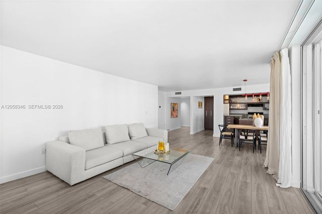 2780 NE 183rd Street 1216, Aventura, FL 33160