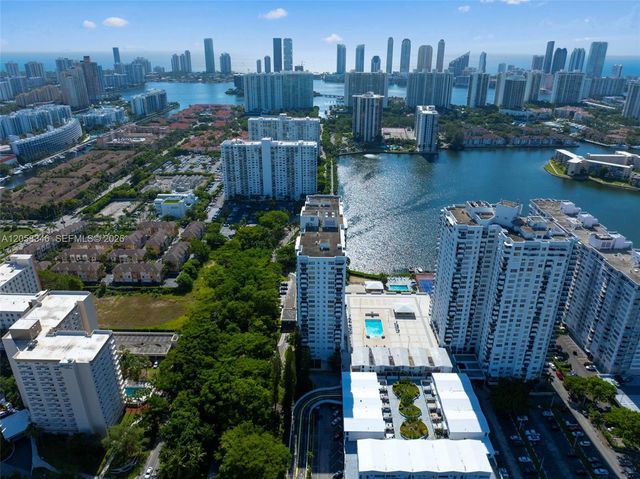 2780 NE 183rd Street 1216, Aventura, FL 33160