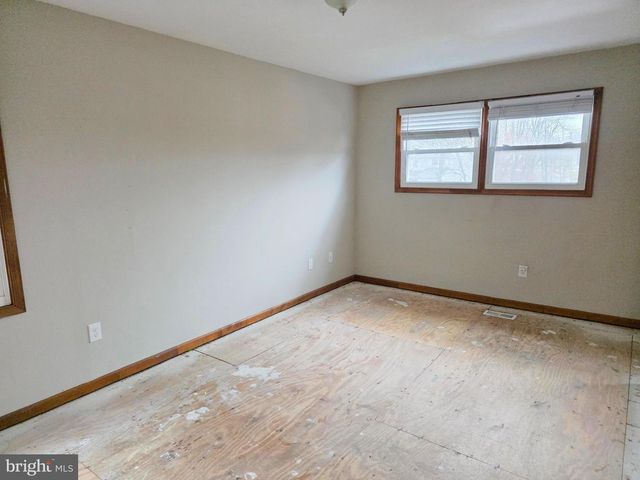 202 BARTAL CT, Atco, NJ 08004