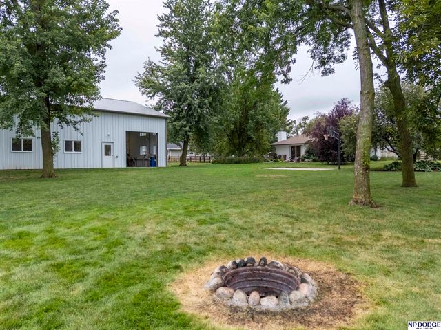 2590 Mock Turtle Lane, Omaha, NE 68142