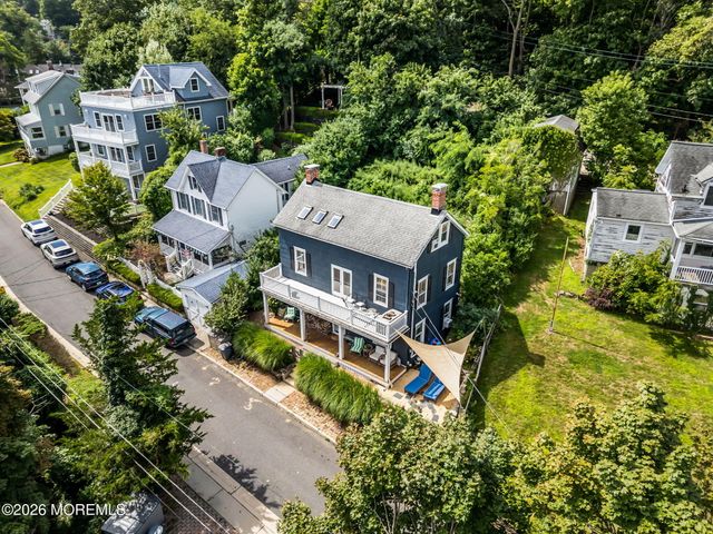 14 Bay Street, Highlands, NJ 07732