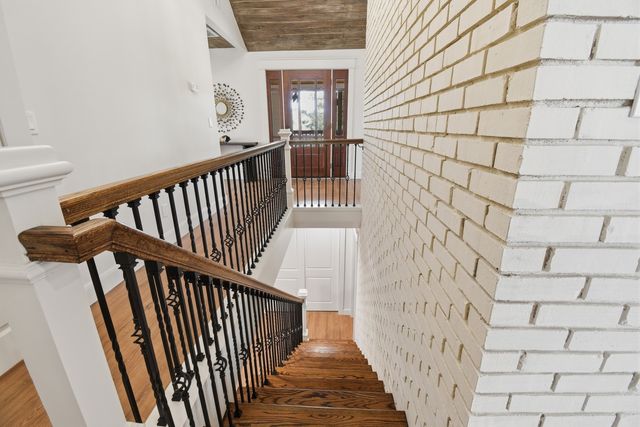 701 Oak Ridge Drive, Sand Springs, OK 74063