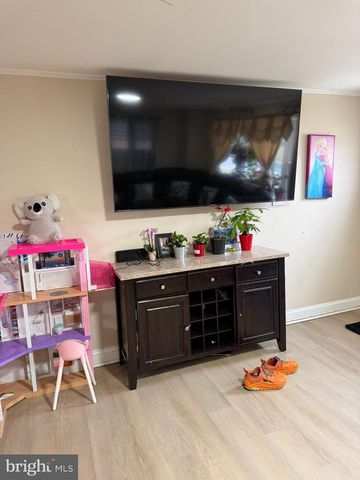 8013 GOUGH ST, Baltimore, MD 21224