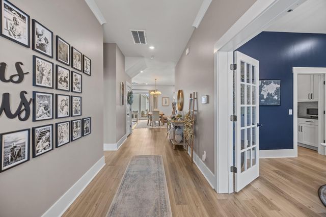 643 Blueway Avenue, Summerville, SC 29486