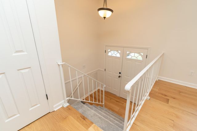 410 Bardwood Lane, Hixson, TN 37343