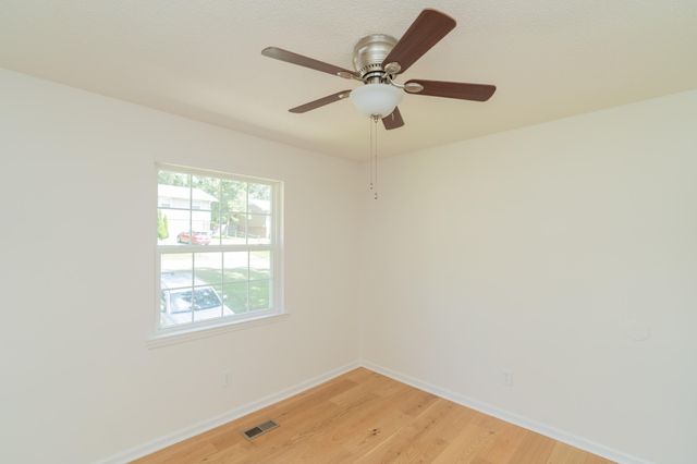 410 Bardwood Lane, Hixson, TN 37343