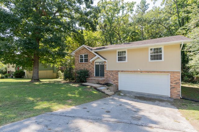 410 Bardwood Lane, Hixson, TN 37343