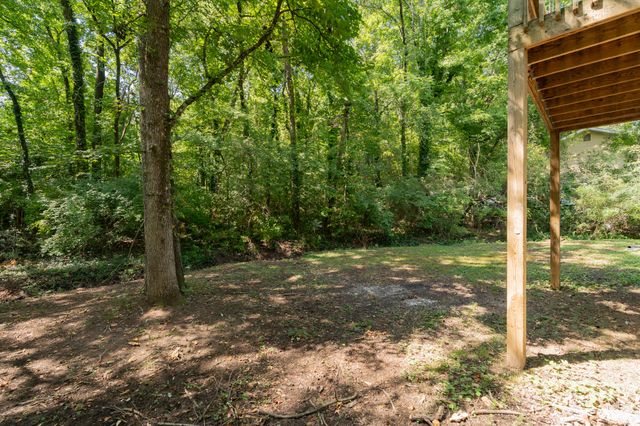 410 Bardwood Lane, Hixson, TN 37343