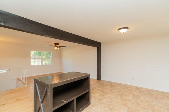 410 Bardwood Lane, Hixson, TN 37343