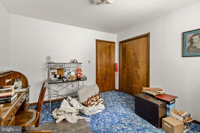 585 N RIDGE RD, Reinholds, PA 17569