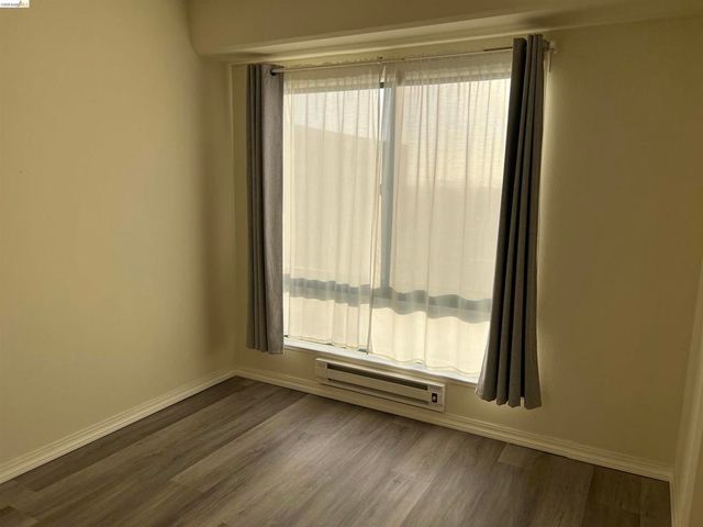 988 Franklin Street 1111, Oakland, CA 94607