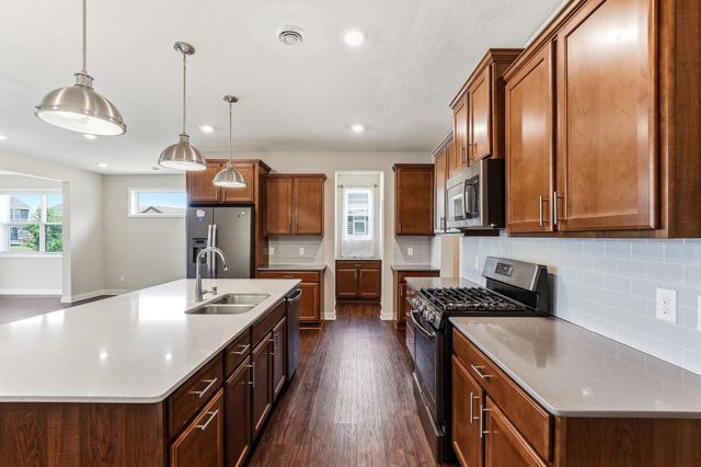 6026 Idsen Avenue S, Cottage Grove, MN 55016