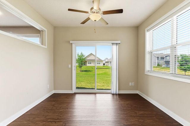 6026 Idsen Avenue S, Cottage Grove, MN 55016
