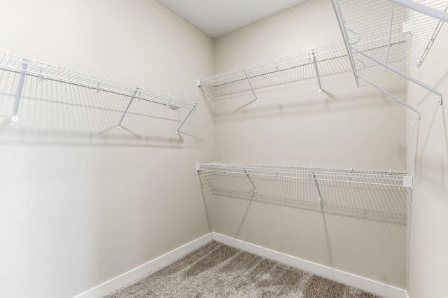 6026 Idsen Avenue S, Cottage Grove, MN 55016