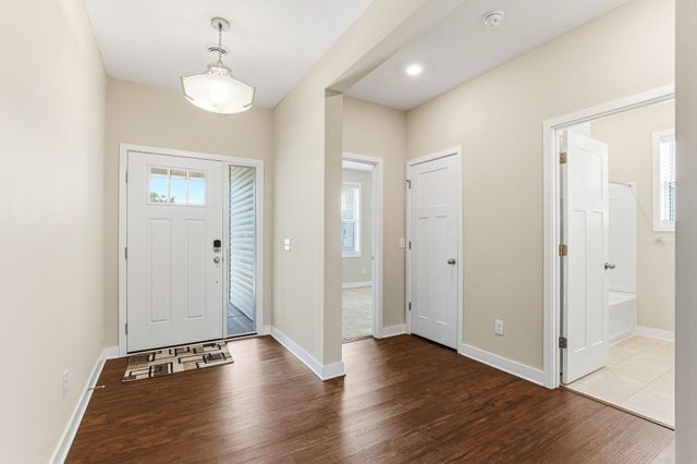 6026 Idsen Avenue S, Cottage Grove, MN 55016