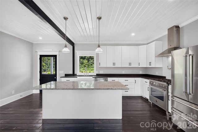 2428 Glade Road, Asheboro, NC 27205