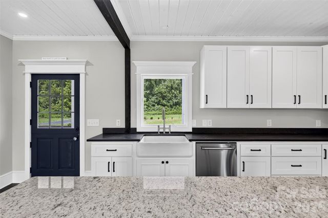 2428 Glade Road, Asheboro, NC 27205