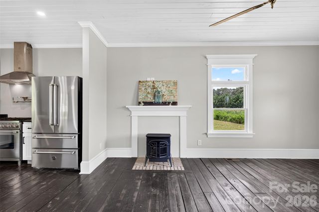 2428 Glade Road, Asheboro, NC 27205
