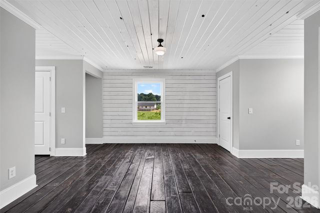 2428 Glade Road, Asheboro, NC 27205