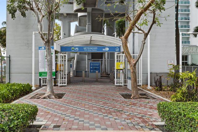 31 SE 6th Street 2601, Miami, FL 33131