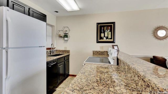 270 Lake Hamilton Dr Apt D6, Hot Springs, AR 71913