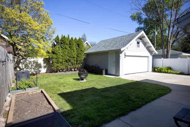 600 51st STREET, Milwaukee, WI 53208