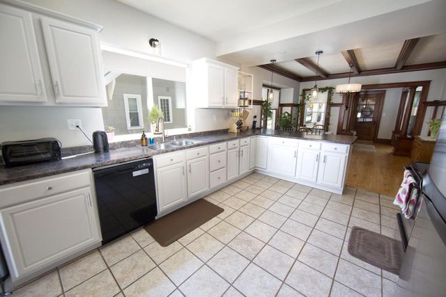 600 51st STREET, Milwaukee, WI 53208