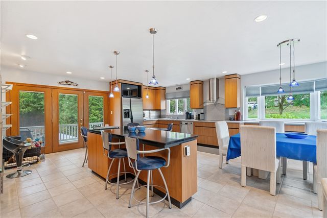 200 Demar Blvd, North Strabane, PA 15317