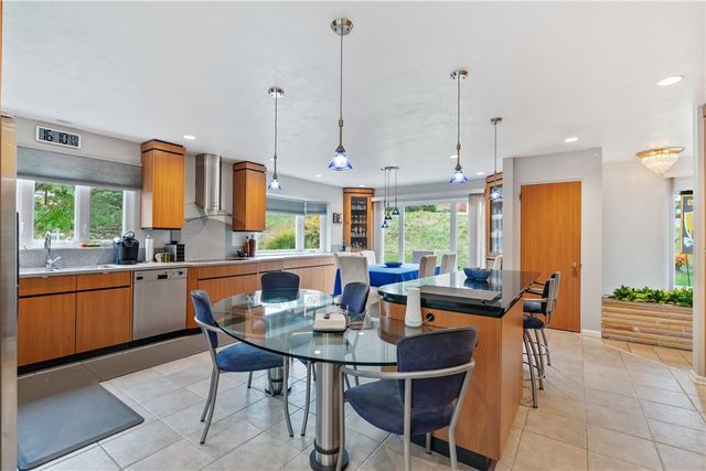 200 Demar Blvd, North Strabane, PA 15317