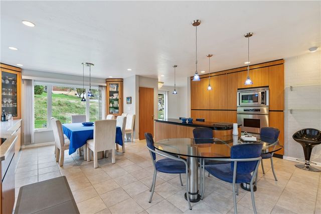 200 Demar Blvd, North Strabane, PA 15317