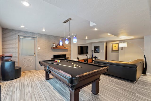 200 Demar Blvd, North Strabane, PA 15317