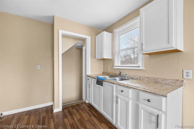 18220 Stout Street, Detroit, MI 48219