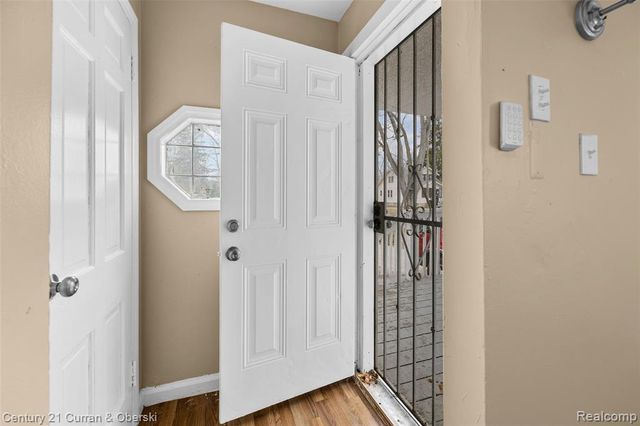 18220 Stout Street, Detroit, MI 48219