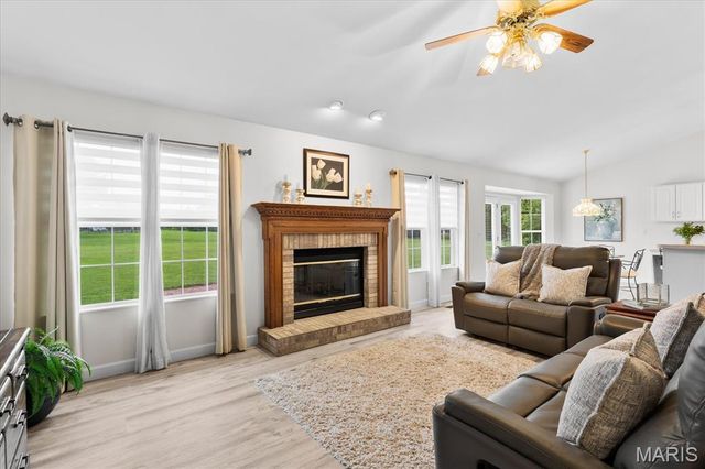 4306 Mahogany Lane, Belleville, IL 62226